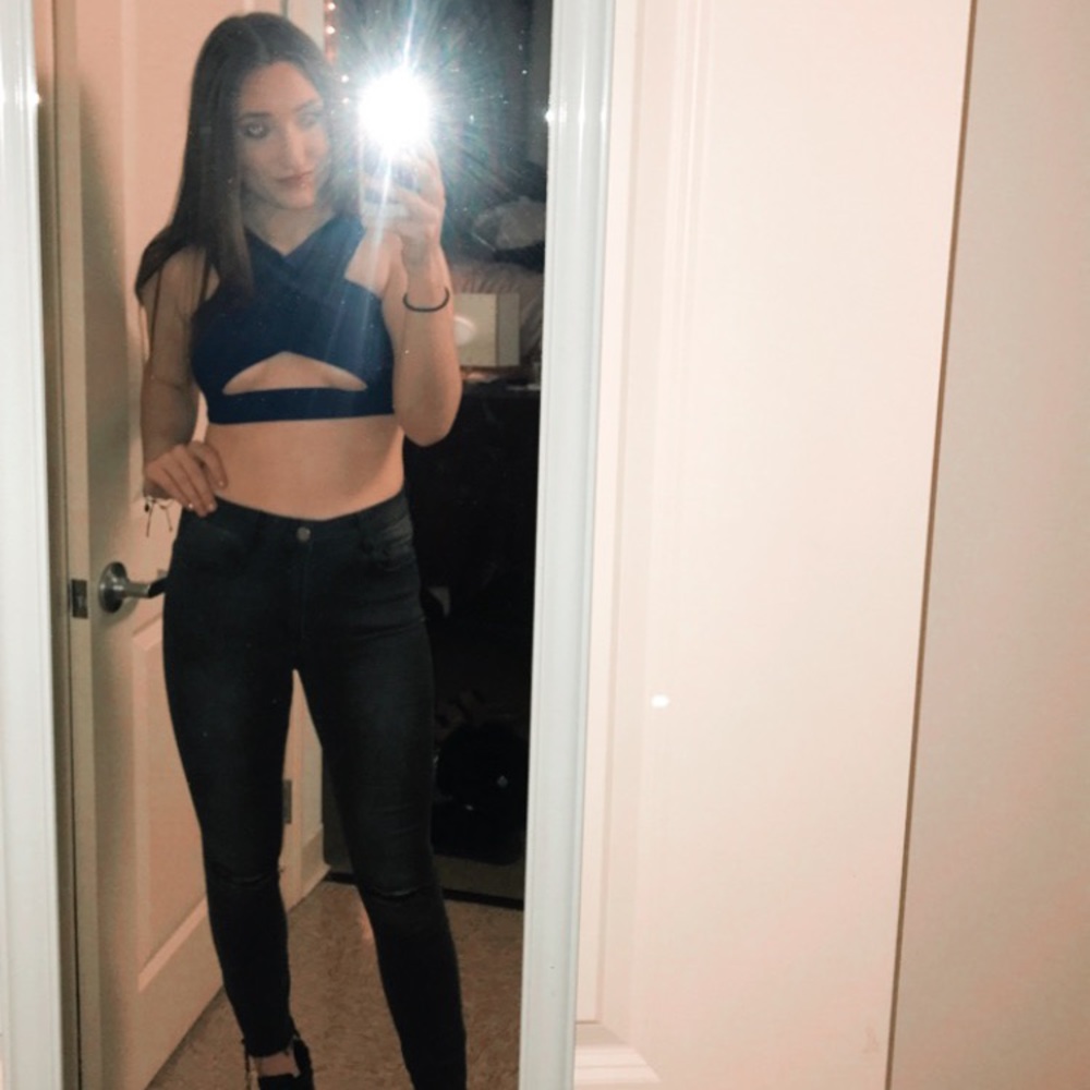 Meet your Posher, Kayla